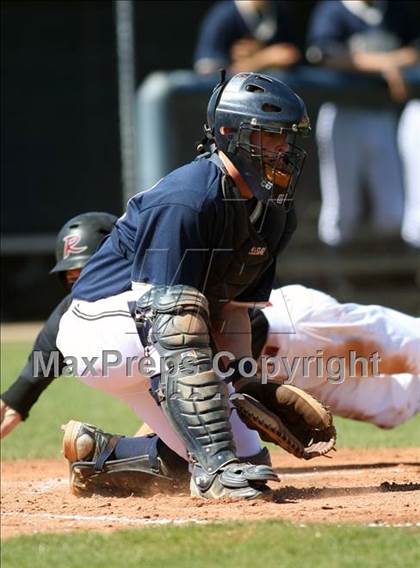 Thumbnail 1 in Red Mountain vs. Desert Vista photogallery.