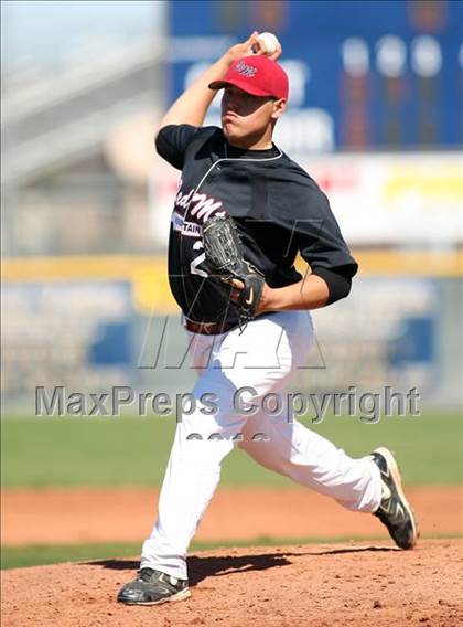 Thumbnail 2 in Red Mountain vs. Desert Vista photogallery.