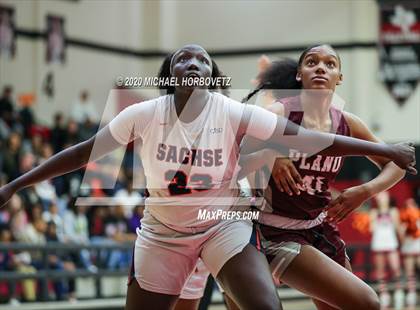 Thumbnail 3 in Sachse vs. Plano (UIL 6A Regional Quarterfinal Playoff) photogallery.