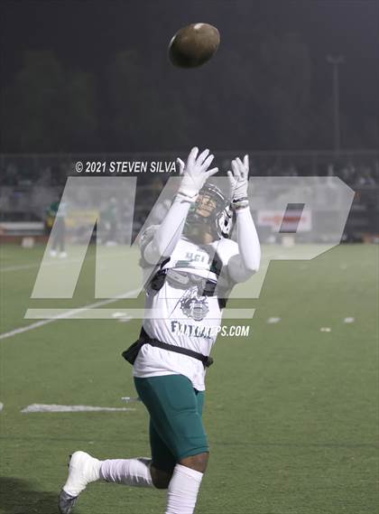 Thumbnail 2 in Helix vs. Mater Dei Catholic (CIF Division 2-AA SoCal Regional Final) photogallery.