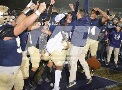 Thumbnail 2 in Helix vs. Mater Dei Catholic (CIF Division 2-AA SoCal Regional Final) photogallery.