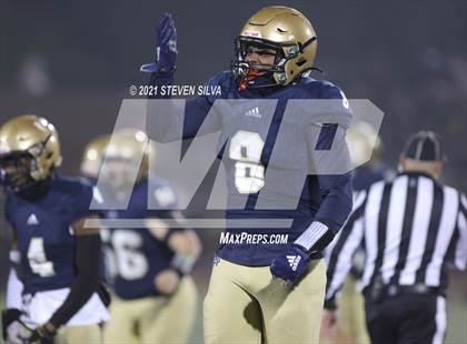 Thumbnail 3 in Helix vs. Mater Dei Catholic (CIF Division 2-AA SoCal Regional Final) photogallery.