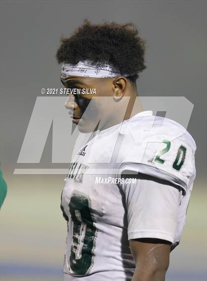 Thumbnail 2 in Helix vs. Mater Dei Catholic (CIF Division 2-AA SoCal Regional Final) photogallery.