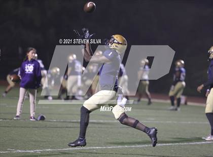 Thumbnail 2 in Helix vs. Mater Dei Catholic (CIF Division 2-AA SoCal Regional Final) photogallery.
