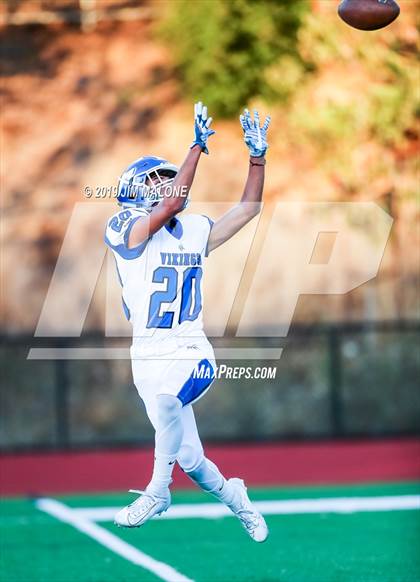 Thumbnail 3 in Irvington @ Moreau Catholic photogallery.