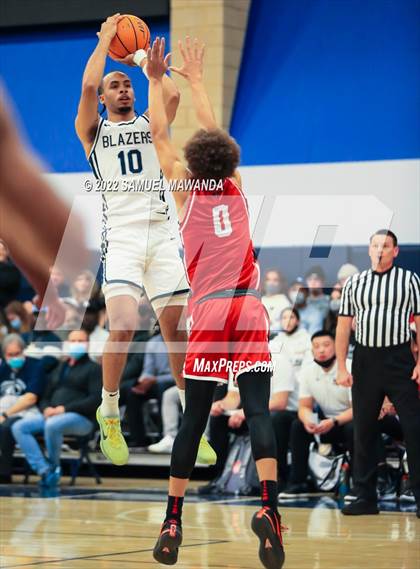 Thumbnail 1 in  Harvard-Westlake @ Sierra Canyon (Open Division CIF SS Playoffs Pool B) photogallery.