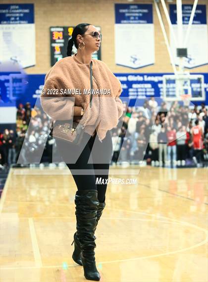 Thumbnail 1 in  Harvard-Westlake @ Sierra Canyon (Open Division CIF SS Playoffs Pool B) photogallery.