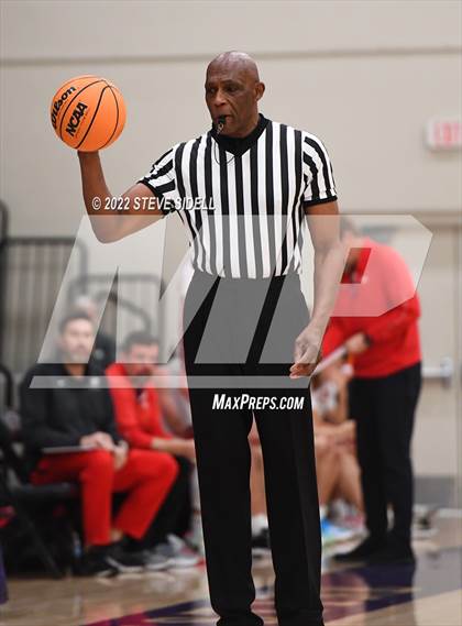 Thumbnail 3 in Clayton Valley Charter vs. Memorial (The Holiday Classic 2022) photogallery.