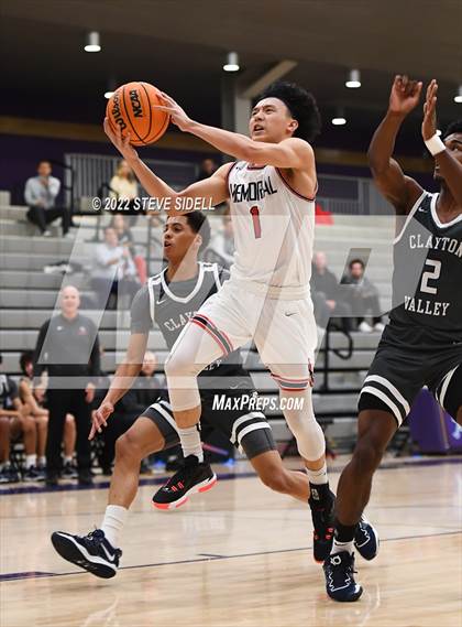 Thumbnail 2 in Clayton Valley Charter vs. Memorial (The Holiday Classic 2022) photogallery.