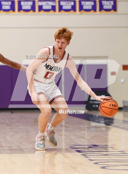 Thumbnail 3 in Clayton Valley Charter vs. Memorial (The Holiday Classic 2022) photogallery.