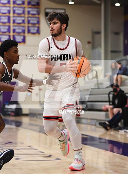 Thumbnail 2 in Clayton Valley Charter vs. Memorial (The Holiday Classic 2022) photogallery.