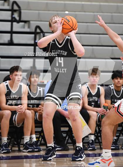 Thumbnail 3 in Clayton Valley Charter vs. Memorial (The Holiday Classic 2022) photogallery.