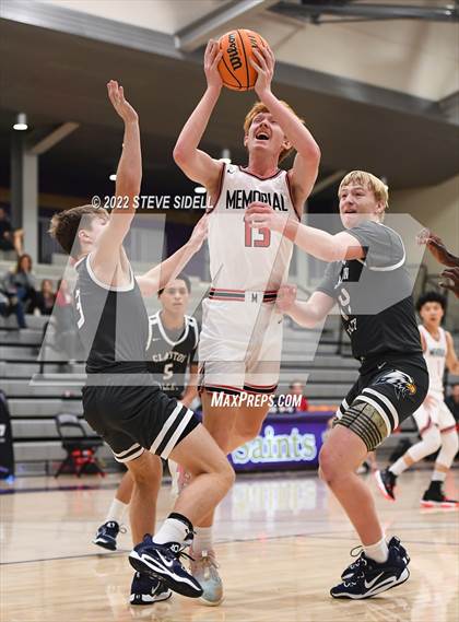 Thumbnail 2 in Clayton Valley Charter vs. Memorial (The Holiday Classic 2022) photogallery.