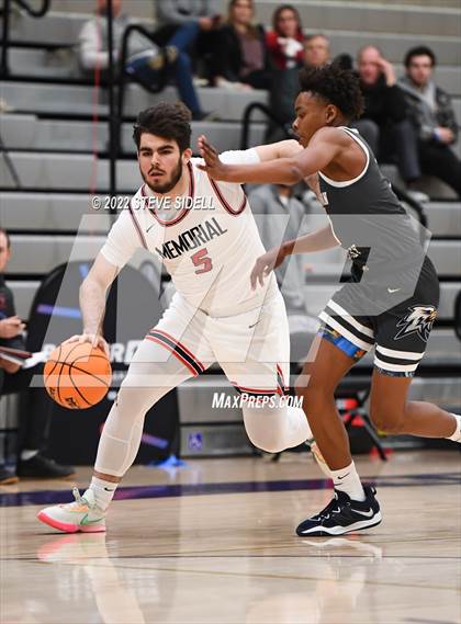 Thumbnail 2 in Clayton Valley Charter vs. Memorial (The Holiday Classic 2022) photogallery.