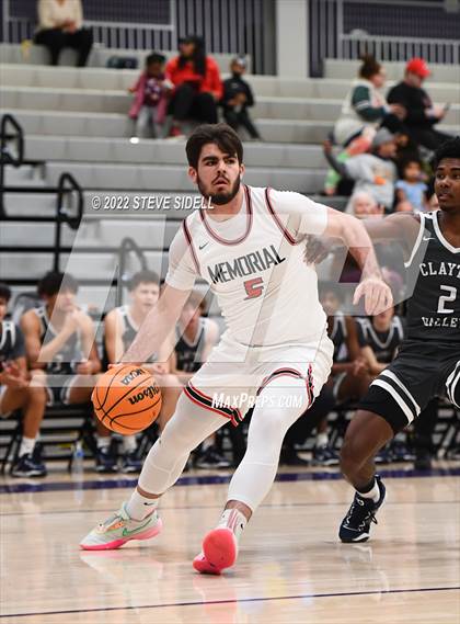 Thumbnail 1 in Clayton Valley Charter vs. Memorial (The Holiday Classic 2022) photogallery.