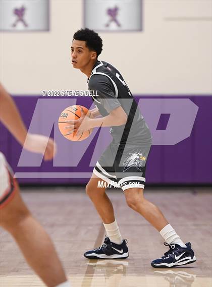 Thumbnail 3 in Clayton Valley Charter vs. Memorial (The Holiday Classic 2022) photogallery.