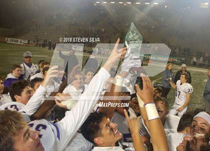 Thumbnail 1 in Helix vs. St. Augustine (CIF SDS D1 Final) photogallery.