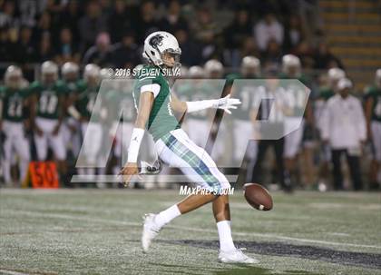 Thumbnail 2 in Helix vs. St. Augustine (CIF SDS D1 Final) photogallery.