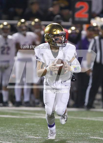 Thumbnail 2 in Helix vs. St. Augustine (CIF SDS D1 Final) photogallery.