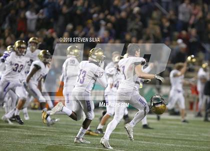 Thumbnail 3 in Helix vs. St. Augustine (CIF SDS D1 Final) photogallery.