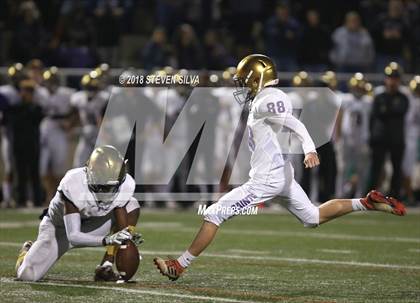 Thumbnail 1 in Helix vs. St. Augustine (CIF SDS D1 Final) photogallery.