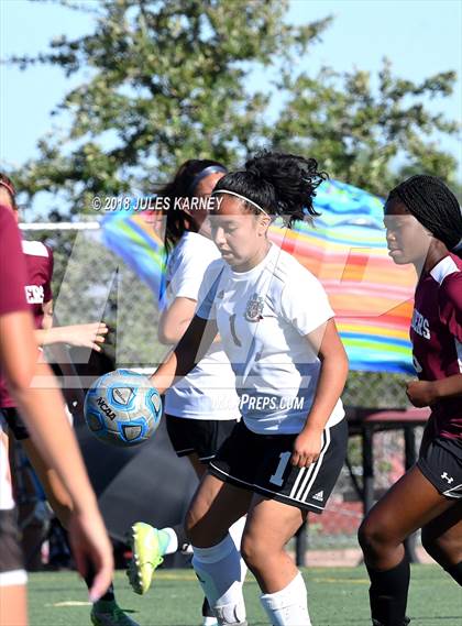 Thumbnail 1 in Las Vegas vs Faith Lutheran photogallery.