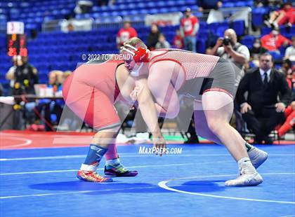 Thumbnail 3 in UIL State Championships - 5A 285lb Final photogallery.