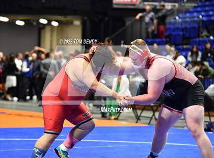 Thumbnail 1 in UIL State Championships - 5A 285lb Final photogallery.