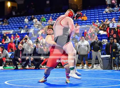 Thumbnail 1 in UIL State Championships - 5A 285lb Final photogallery.