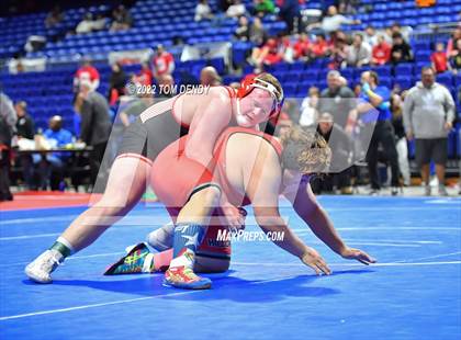 Thumbnail 3 in UIL State Championships - 5A 285lb Final photogallery.