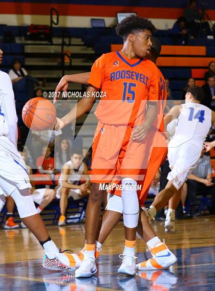 Thumbnail 1 in Roosevelt vs. Bishop Gorman (Tarkanian Classic) photogallery.