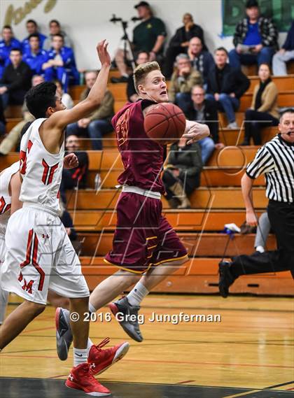 Thumbnail 2 in Northgate vs. Montgomery photogallery.