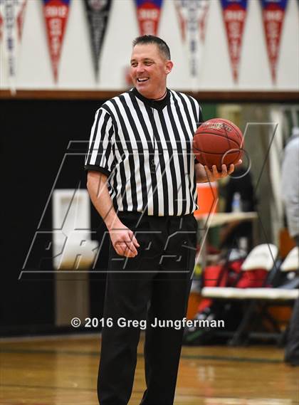 Thumbnail 1 in Northgate vs. Montgomery photogallery.