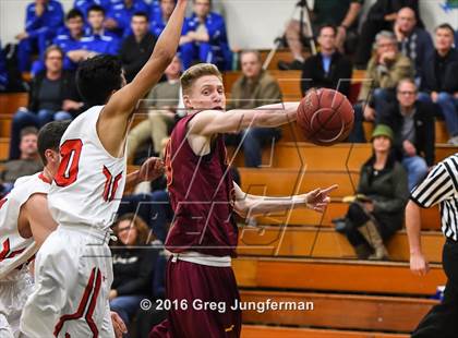 Thumbnail 1 in Northgate vs. Montgomery photogallery.