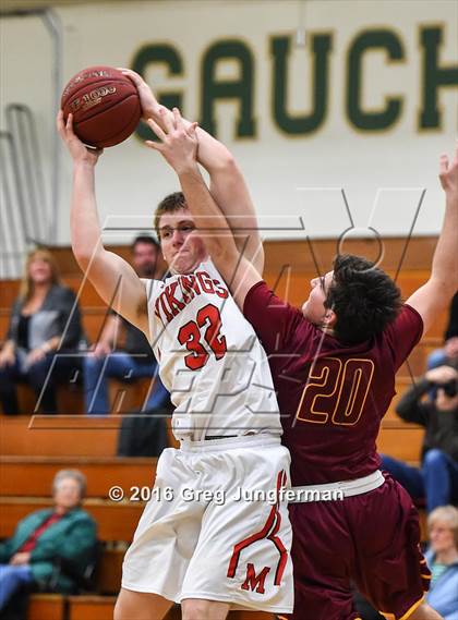 Thumbnail 1 in Northgate vs. Montgomery photogallery.