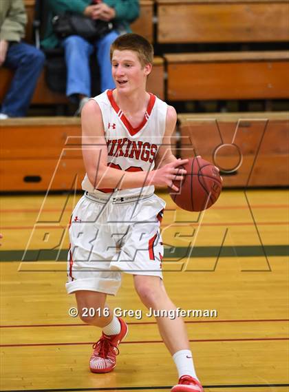 Thumbnail 1 in Northgate vs. Montgomery photogallery.