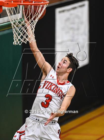 Thumbnail 1 in Northgate vs. Montgomery photogallery.