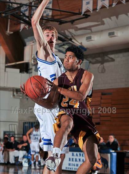Thumbnail 3 in Southwest @ Rancho Bernardo (Titan Tip-off) photogallery.