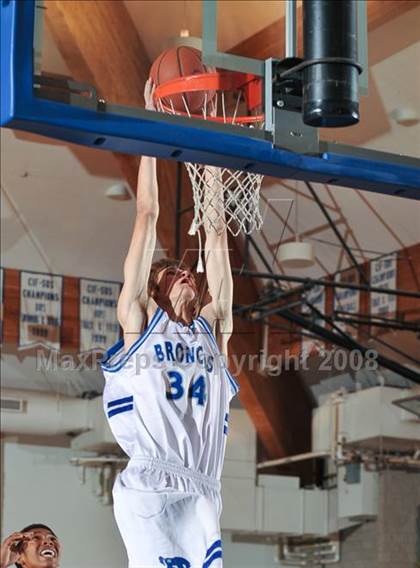 Thumbnail 2 in Southwest @ Rancho Bernardo (Titan Tip-off) photogallery.