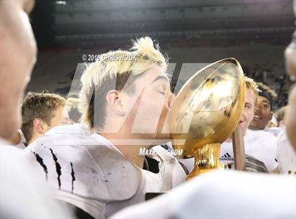 Thumbnail 1 in Salpointe Catholic vs. Saguaro (AIA 4A Final) photogallery.