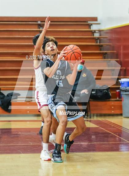 Thumbnail 2 in Villa Park @ El Modena photogallery.