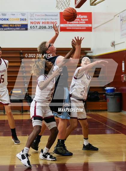 Thumbnail 3 in Villa Park @ El Modena photogallery.
