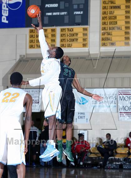 Thumbnail 2 in Huntington Prep vs. Arlington Country Day (City of Palms Classic) photogallery.