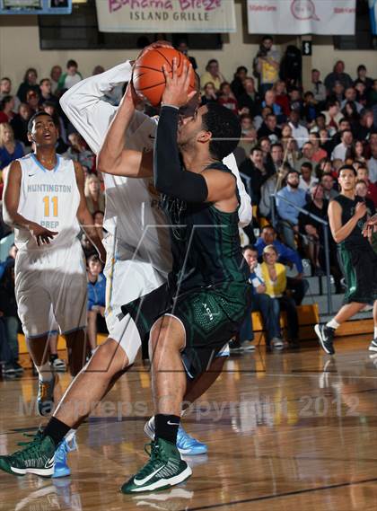 Thumbnail 3 in Huntington Prep vs. Arlington Country Day (City of Palms Classic) photogallery.