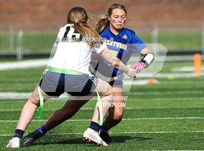 Thumbnail 2 in Brentwood vs Independence photogallery.