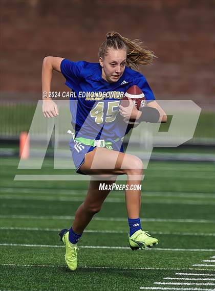 Thumbnail 2 in Brentwood vs Independence photogallery.