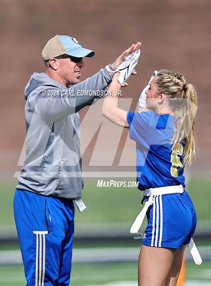 Thumbnail 1 in Brentwood vs Independence photogallery.