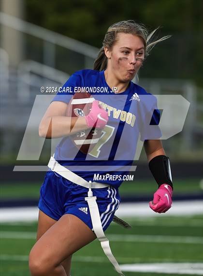 Thumbnail 1 in Brentwood vs Independence photogallery.