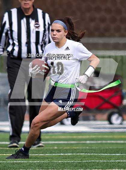 Thumbnail 2 in Brentwood vs Independence photogallery.