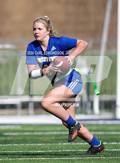 Thumbnail 1 in Brentwood vs Independence photogallery.